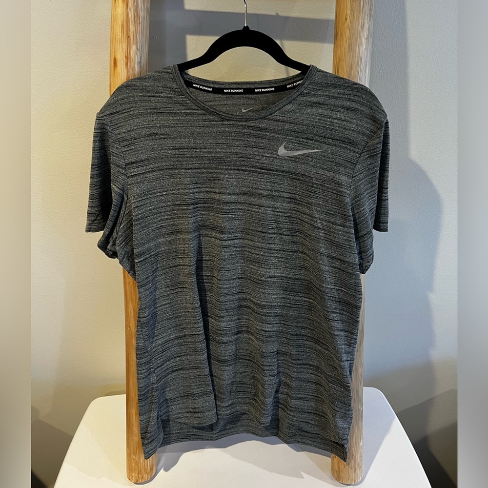 Nike Men’s Dri-Fit Shirt